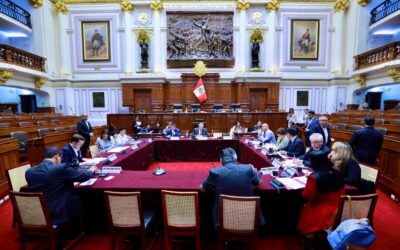 Los congresistas que buscan ser diputados o senadores y sus números en las listas